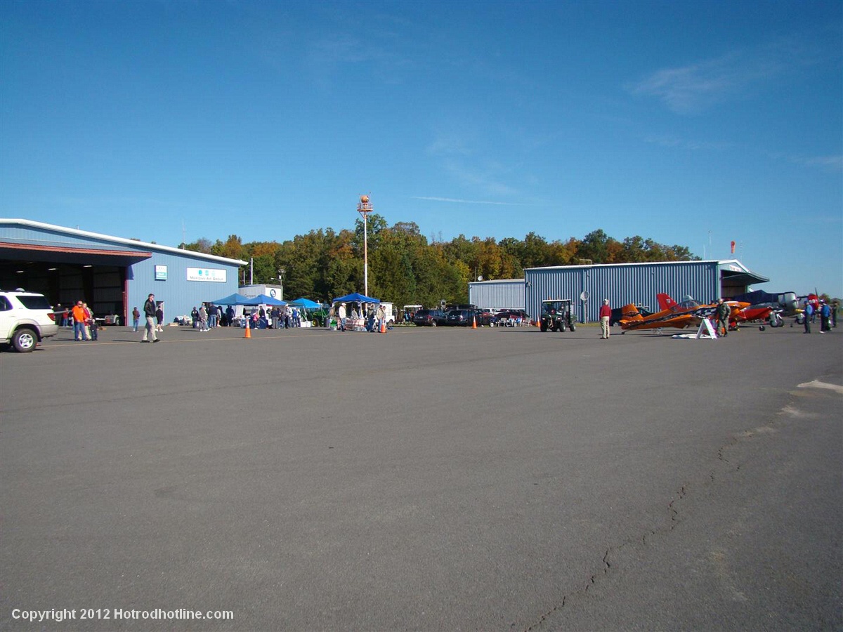 Culpeper Regional Airport 13th Annual AirFest Hotrod Hotline